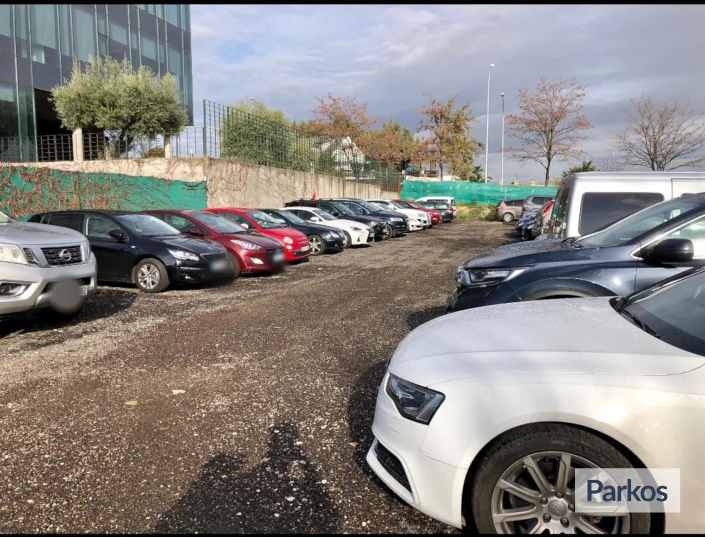 Parking Plus (Paga online) - Estacionamento Aeroporto Madrid - picture 1